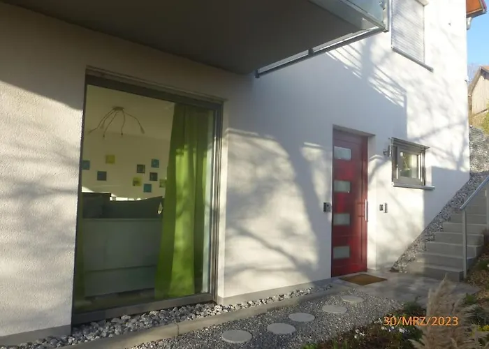 - Moderne Mit Wallbox Fuer E-auto 莱尔贝格